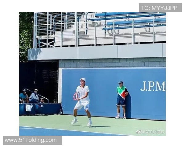 运动数据南京网球队与重庆网球队赛后复盘探讨灵活性与战术调整的关键因素 运动数据南京网球队与重庆网球队赛后复盘探讨灵活性与战术调整的关键因素