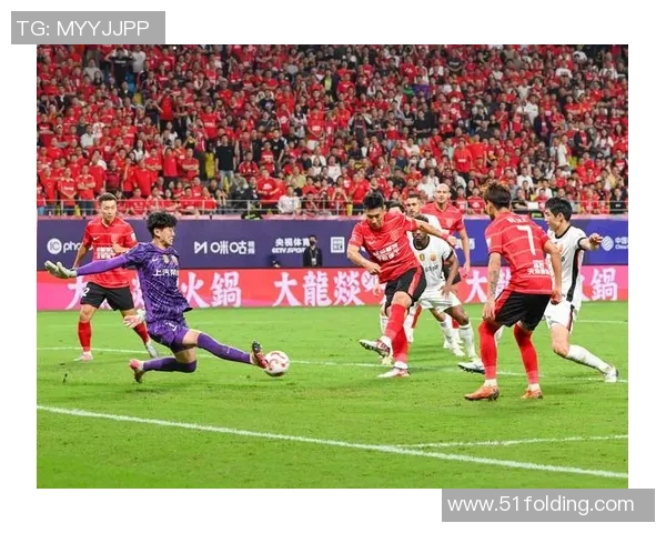 运动最新数据成都足球队反击战术分析及其在比赛中的得失表现探讨 运动最新数据成都足球队反击战术分析及其在比赛中的得失表现探讨